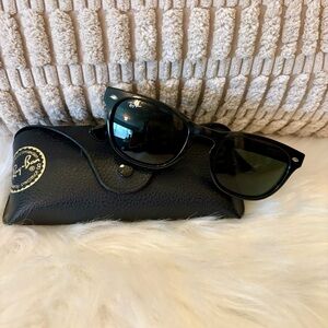 Ray-ban 4140 Black Sunglasses